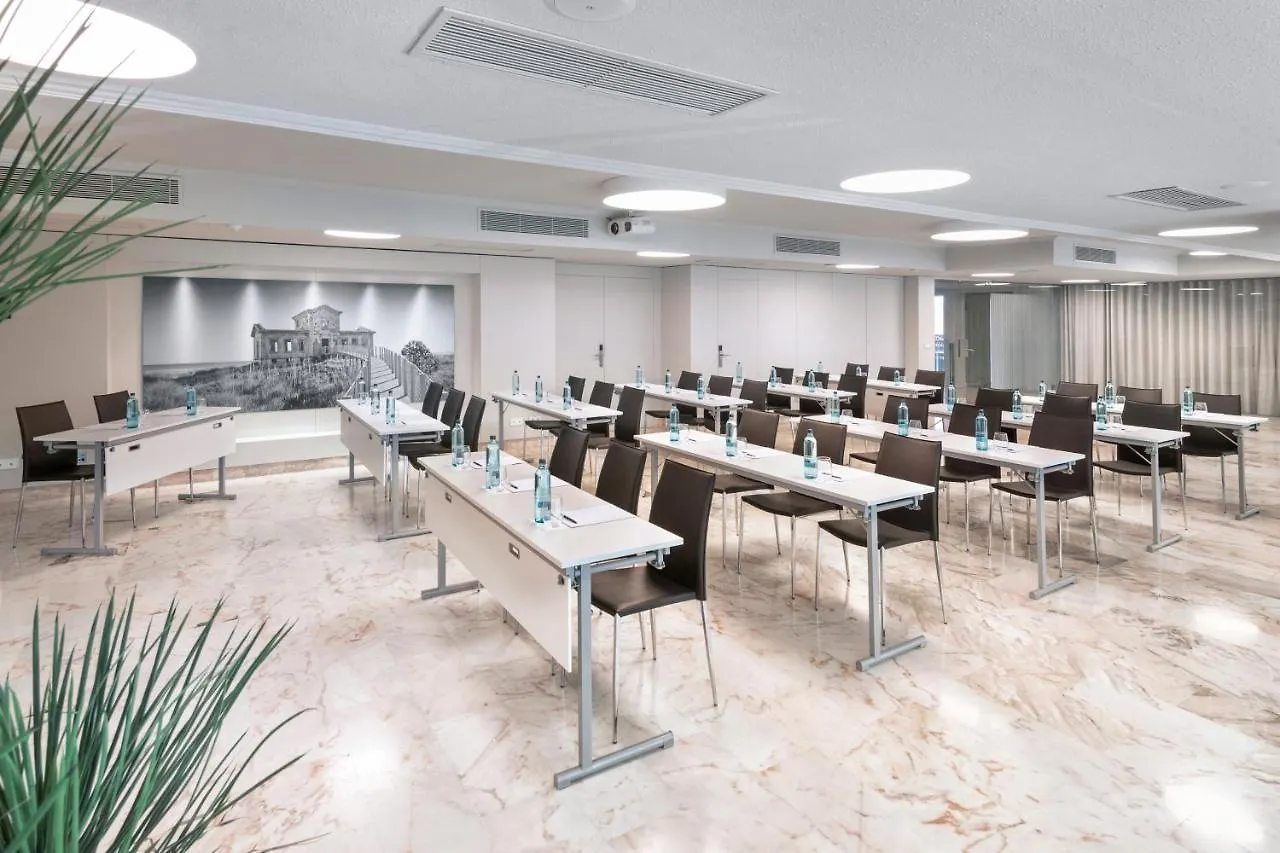 Salles Ciutat Del Prat Barcelona Airport El Prat de Llobregat Hotel