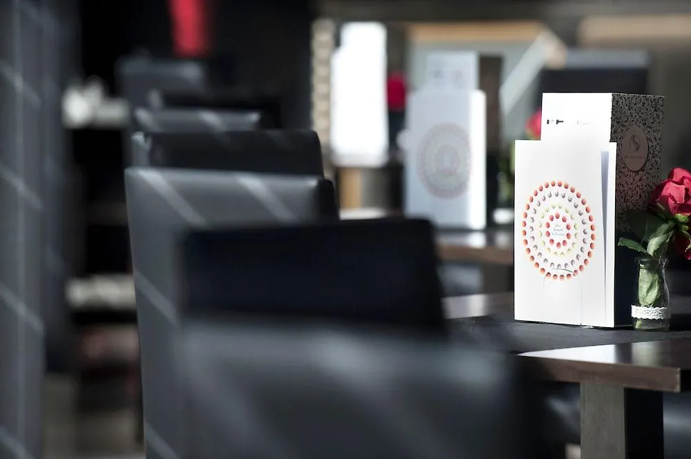 Salles Ciutat Del Prat Barcelona Airport El Prat de Llobregat Hotel