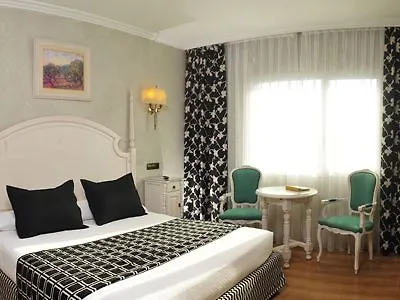 Salles Ciutat Del Prat Barcelona Airport El Prat de Llobregat Hotel